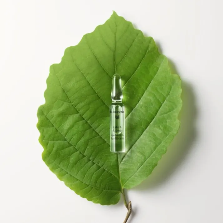 Dr. Hauschka Calm & Balance Ampoules Trattamento SOS 7 Notti