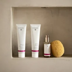 Dr. hauschka Shampoo Tutti i Tipi di Capelli Senza Siliconi 150 ml
