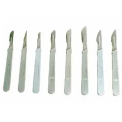Farmac-Zabban Bisturi Monouso Sterile Figura 12 1Pezzo