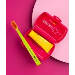 Set Da Viaggio Rosso Curaprox 4 Pezzi